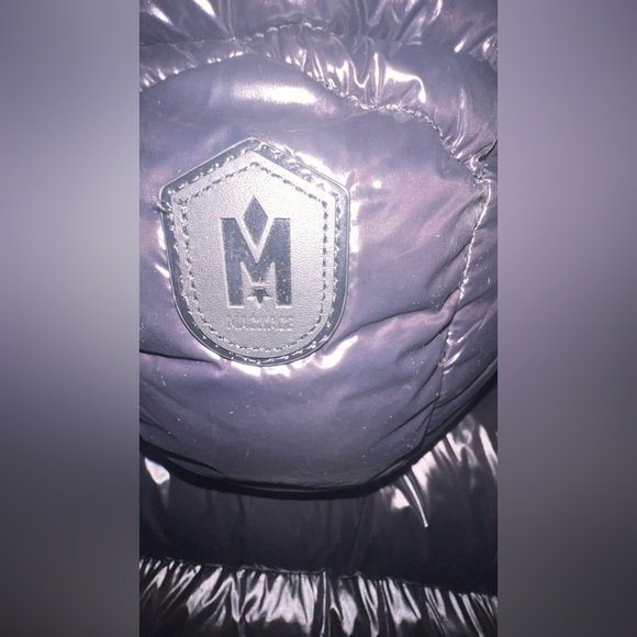 - Mackage coat with hood  for ladies. Size M.. lightly used - Picture 8 of 8